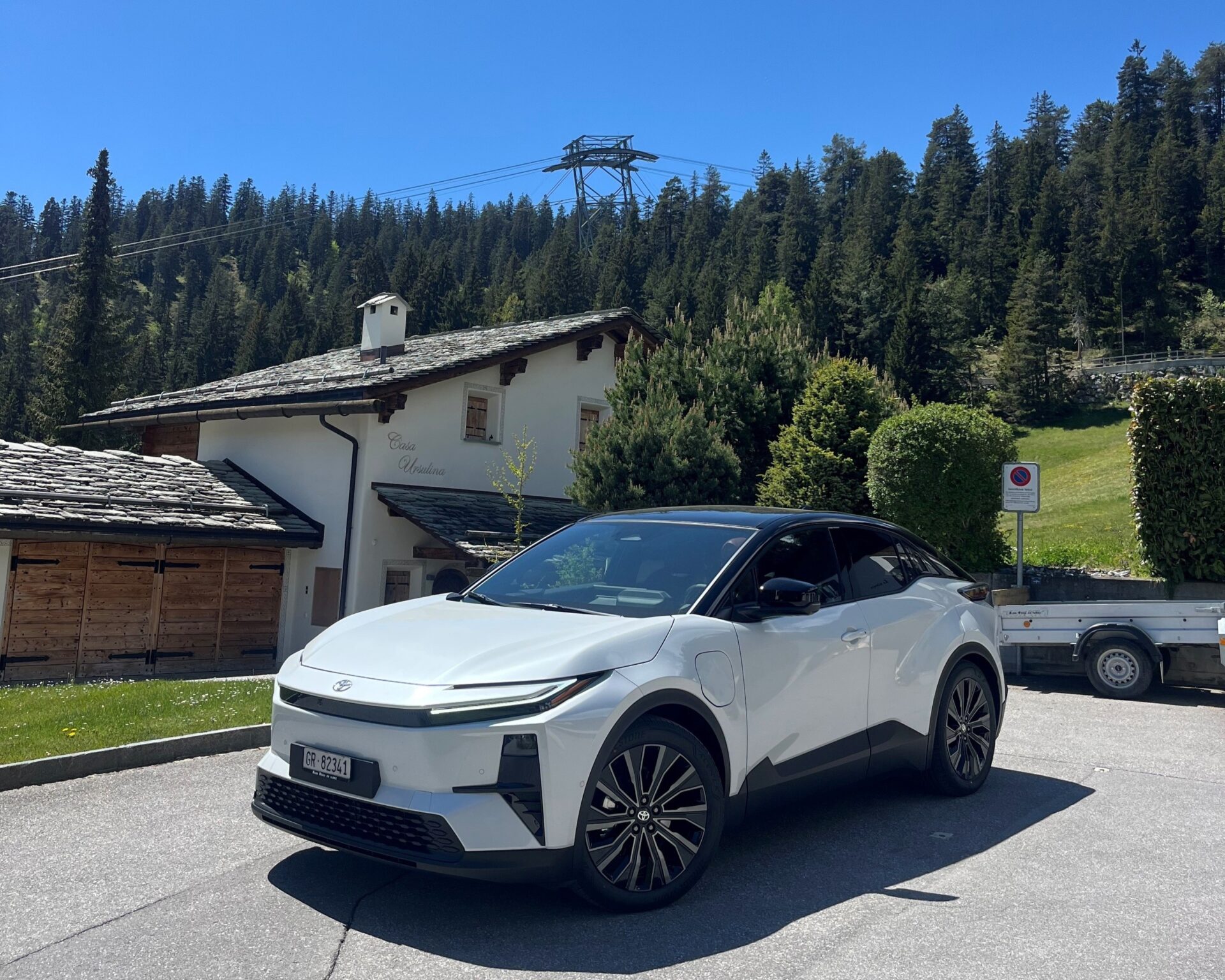 Toyota C-HR+